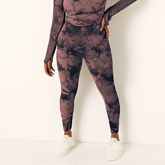 Victoria’s Secret PINK Active seamless workout tights - marble tie dye - Picture 3 of 16
